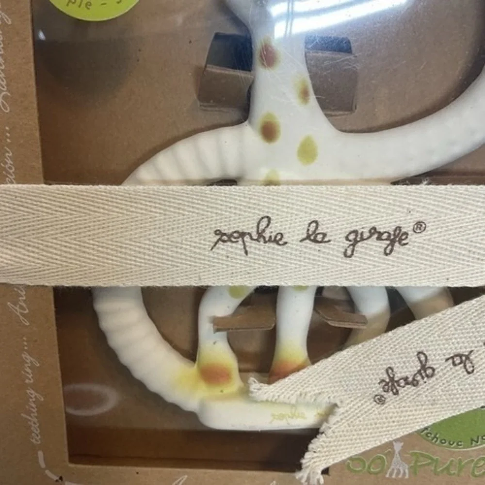 NWB Sophie La Girafe-So Pure Natural Rubber Soft‎ Baby Teething Ring from France